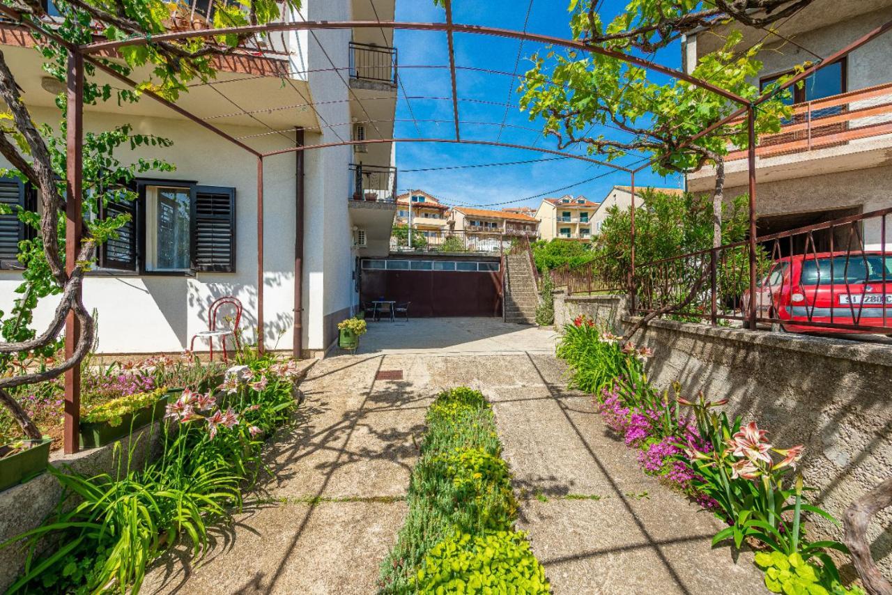 Apartments Dida Frane In Šibenik Extérieur photo