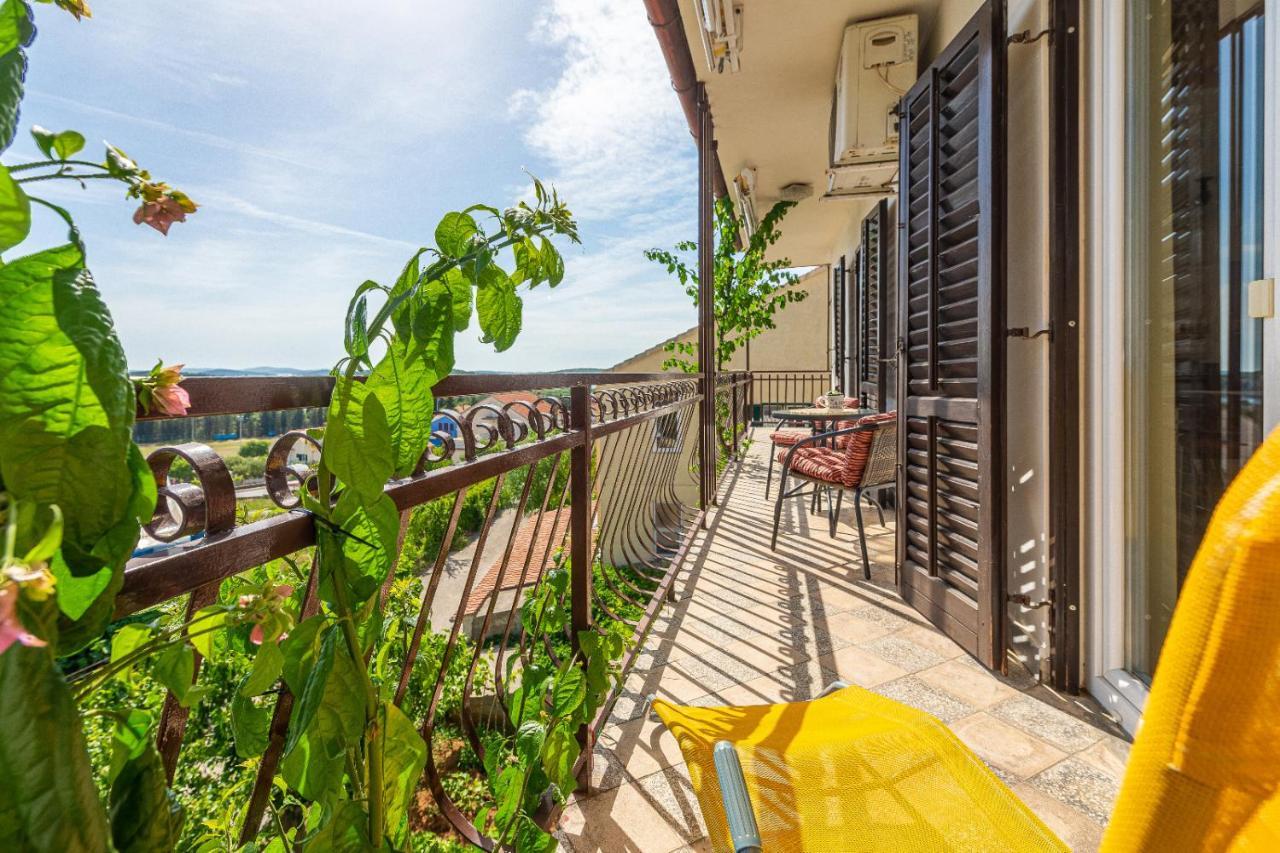 Apartments Dida Frane In Šibenik Extérieur photo