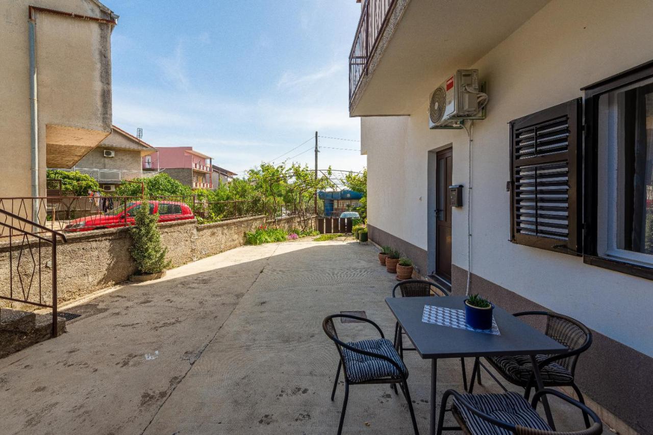 Apartments Dida Frane In Šibenik Extérieur photo